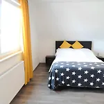 Karins 펜션 람퍼다임