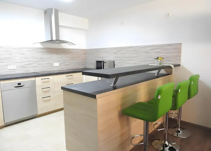 Karins * Lampertheim